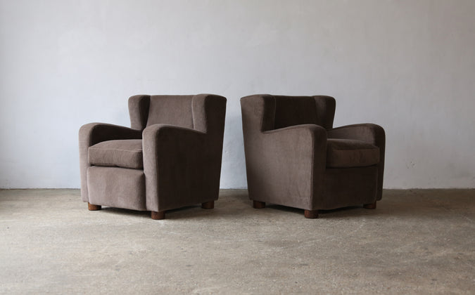 /products/a-pair-of-arm-chairs-upholstered-in-pure-alpaca