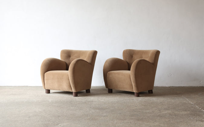 /products/superb-pair-of-lounge-chairs-upholstered-in-pure-alpaca-1
