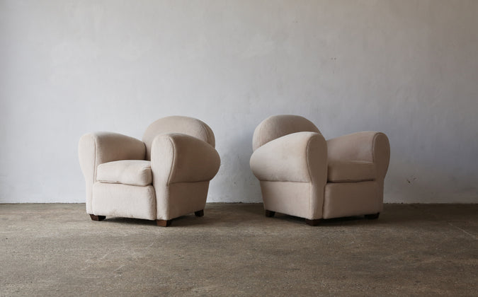 /products/pair-of-club-chairs-from-chateau-de-sancerre-france-1940s