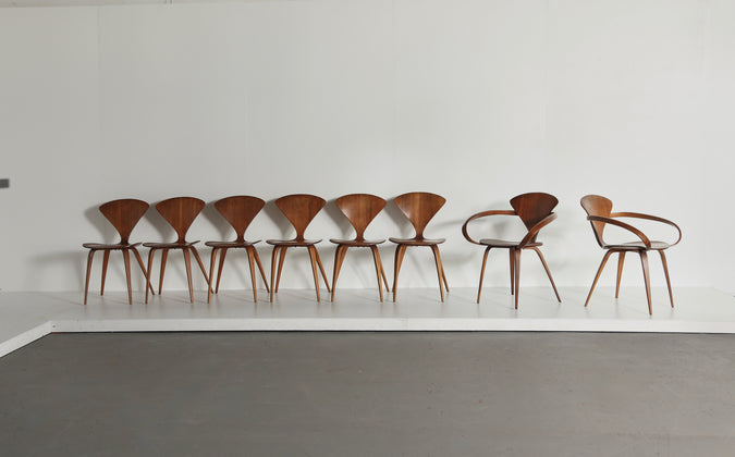 /products/set-of-norman-cherner-dining-chairs-usa-1960s