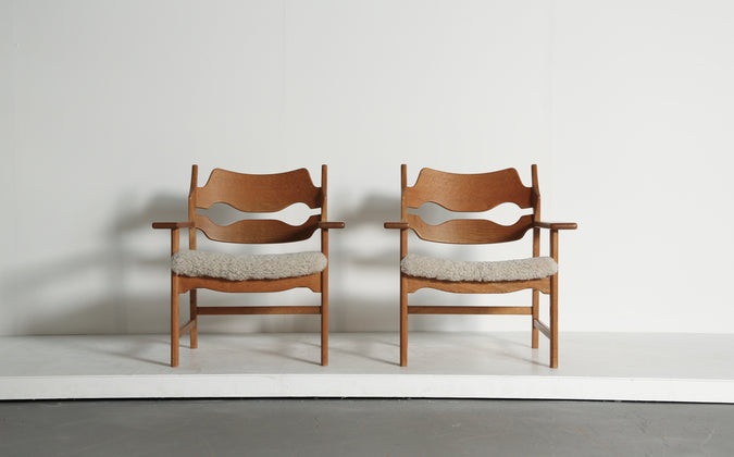 /products/pair-of-razor-blade-armchairs-by-henning-kjaernulf-kjaernulf-denmark-1960s