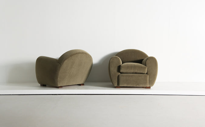 /products/pair-of-round-leaning-club-chairs-upholstered-in-unique-green-pure-alpaca