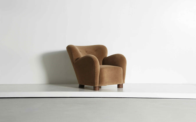 /products/leaning-lounge-chair-upholstered-in-pure-alpaca