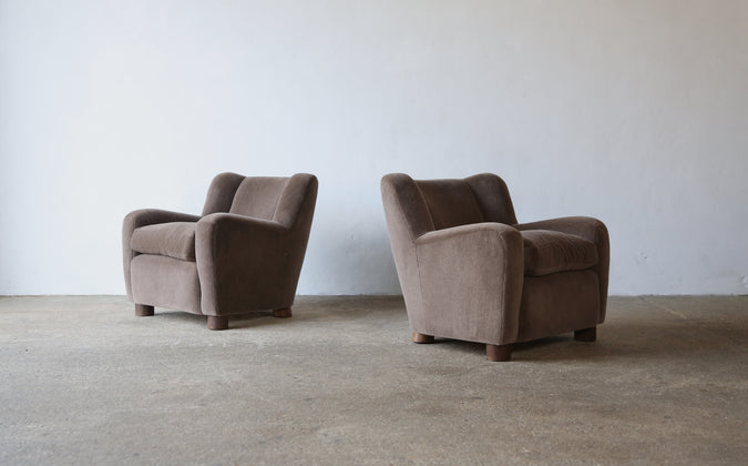 /products/pair-of-armchairs-upholstered-in-pure-alpaca
