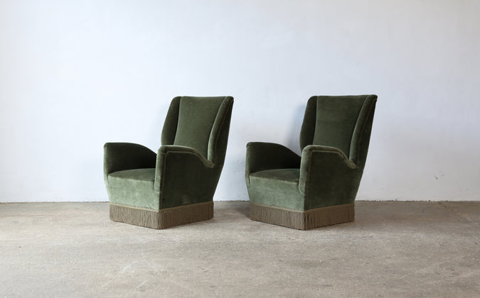 /products/pair-of-gio-ponti-512-armchairs-original-velvet-isa-bergamo-italy-1950s