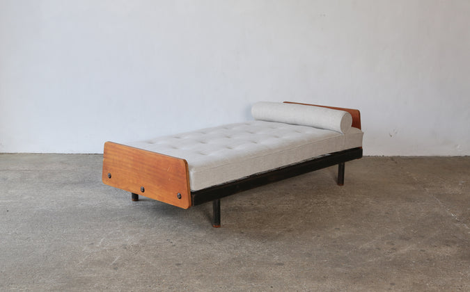 /products/jean-prouve-scal-no-452-daybed-1950s