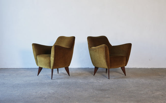 /products/pair-of-giulia-veronesi-perla-chairs-isa-bergamo-italy-1950s