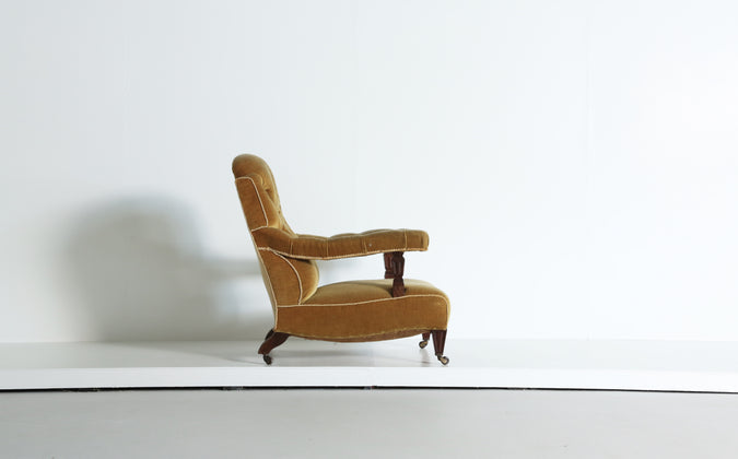 /products/victorian-armchair-england-19th-century-for-reupholstery