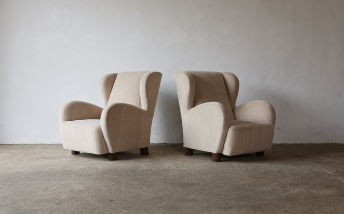 /products/unique-pair-of-armchairs-newly-upholstered-in-pure-alpaca-denmark-1950s